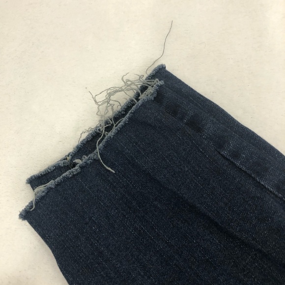 Michael Kors Dark Skinny Jeans Distressed Hem Sz 2 - Picture 2 of 8